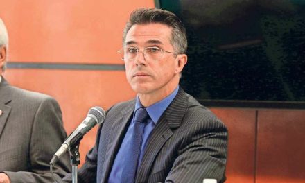 ¿Regresa a La Casa de los Famosos?  Sergio Mayer solicita licencia para separarse de su cargo como diputado federal
