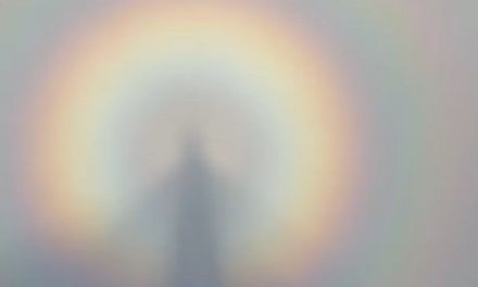 Espectro de Brocken: El impactante fenómeno óptico que proyectó una sombra gigante en las alturas