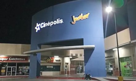 Viaje astral le sale todo mal a joven y termina intoxicado en el cine