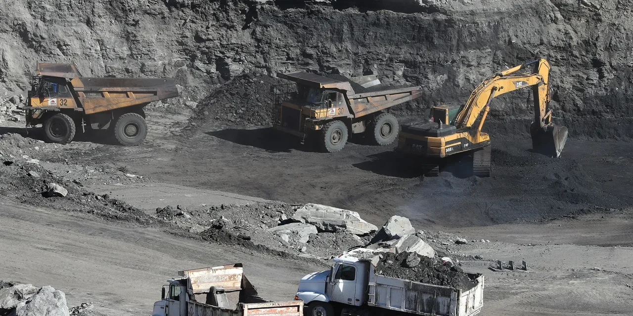 Sector minero inicia su recuperación en la región Carbonífera