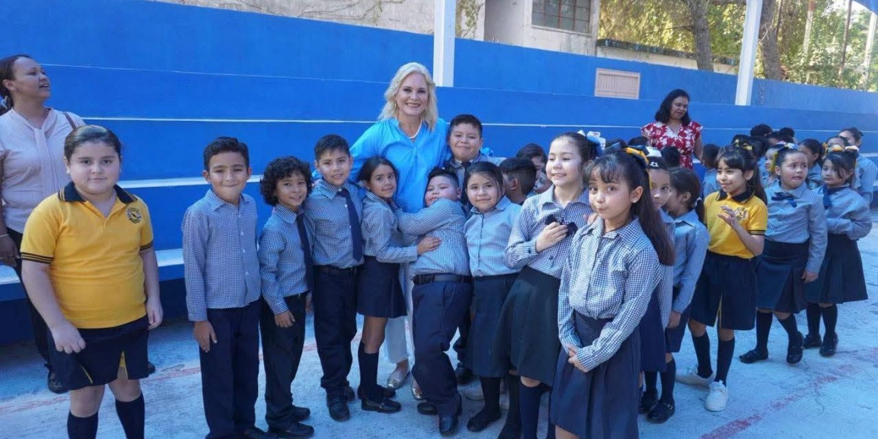 Entregan obras de infraestructura en escuelas del municipio de Múzquiz