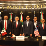 Presenta gobernador Modelo Coahuila en el Senado de la República