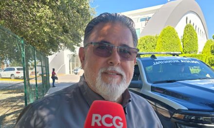 ‘La gente le pone prioridad al celular que a su propia vida’