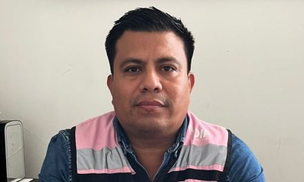 Buscará Pronnif atender problemática de personas que piden en la vía pública