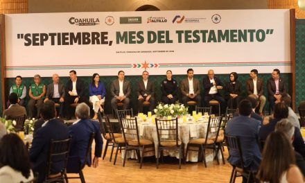 Fortalecen Manolo Jiménez y notarios el Mes del Testamento
