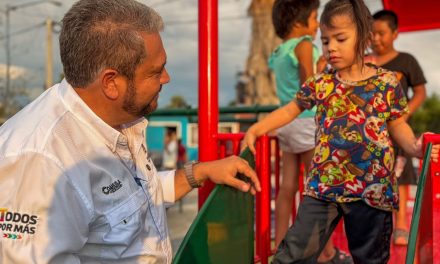Vecinos disfrutan renovación de la Plaza Huanusco, en Ramos