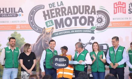 Busca Gabriel Elizondo garantizar continuidad escolar de estudiantes embarazadas
