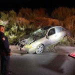 Hombre sufre aparatosa volcadura a la altura del ejido La Encantada
