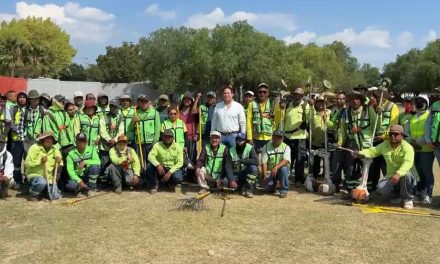 Acude Javier Díaz a supervisar la brigada ‘Aquí Andamos’