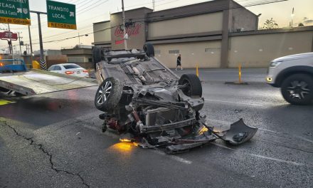 Amanece Saltillo con aparatoso accidente