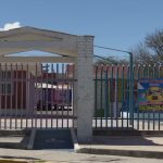 Aprueban padres de familia que se limite el uso del celular en escuelas
