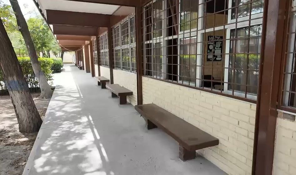 Regularán uso de celulares en aulas de Coahuila