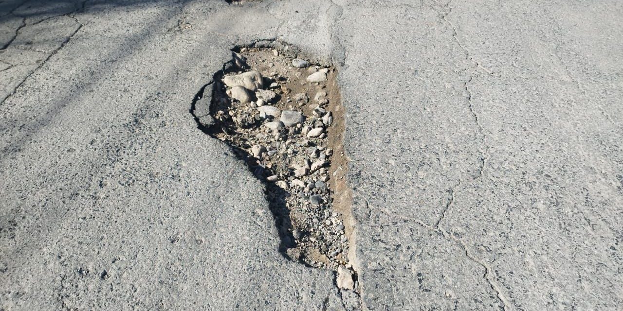 Incrementan baches en Ramos Arizpe por las recientes lluvias