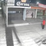 Grafiteros vandalizan a diestra y siniestra en negocio de Ramos Arizpe