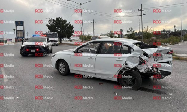 Se registra aparatoso accidente al sur de Saltillo