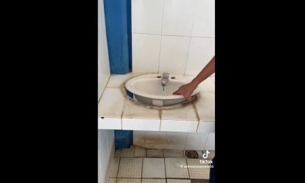 Expulsan a estudiante del CETMAR en Salina Cruz, Oaxaca tras viralizar video que denunciaba falta de agua en los baños