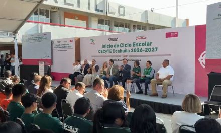 Inicia semestre en el  CECyTEC con la presencia de Javier Díaz