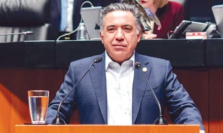 Enrique Inzunza reaparece en el Senado: Niega nexos criminales y califica a Rocha Moya como ‘honorable’