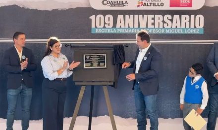 Celebra escuela Miguel López 109 años con la presencia del alcalde de Saltillo
