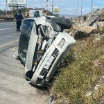 Chevy termina volcado en los límites de Saltillo y Ramos Arizpe