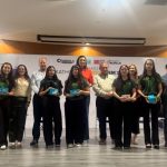 Premian a las ganadoras del Hackathon Mujeres STEM 2026