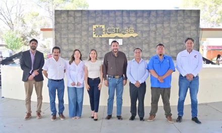Carlos Villarreal y el CBTis 36 exploran proyectos en beneficio de estudiantes