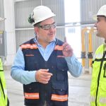Alcalde acompaña al gobernador en inauguración de expansión de Arcosa Industries