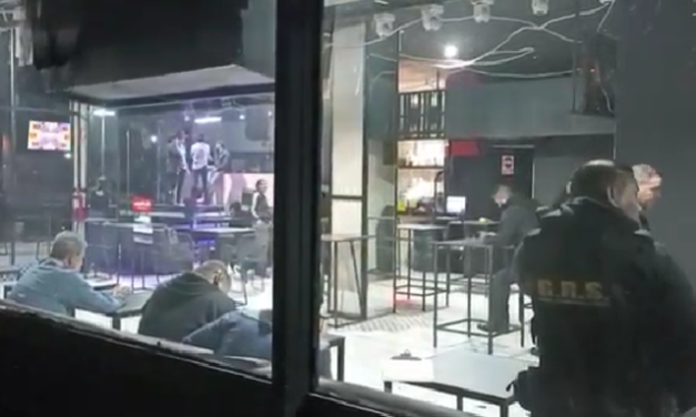 Suspenden bar tras una inspección, faltaban varios papeles en regla