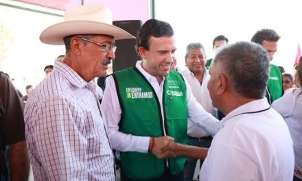 Busca Gabriel Elizondo apoyo federal para que comerciantes accedan al IMSS