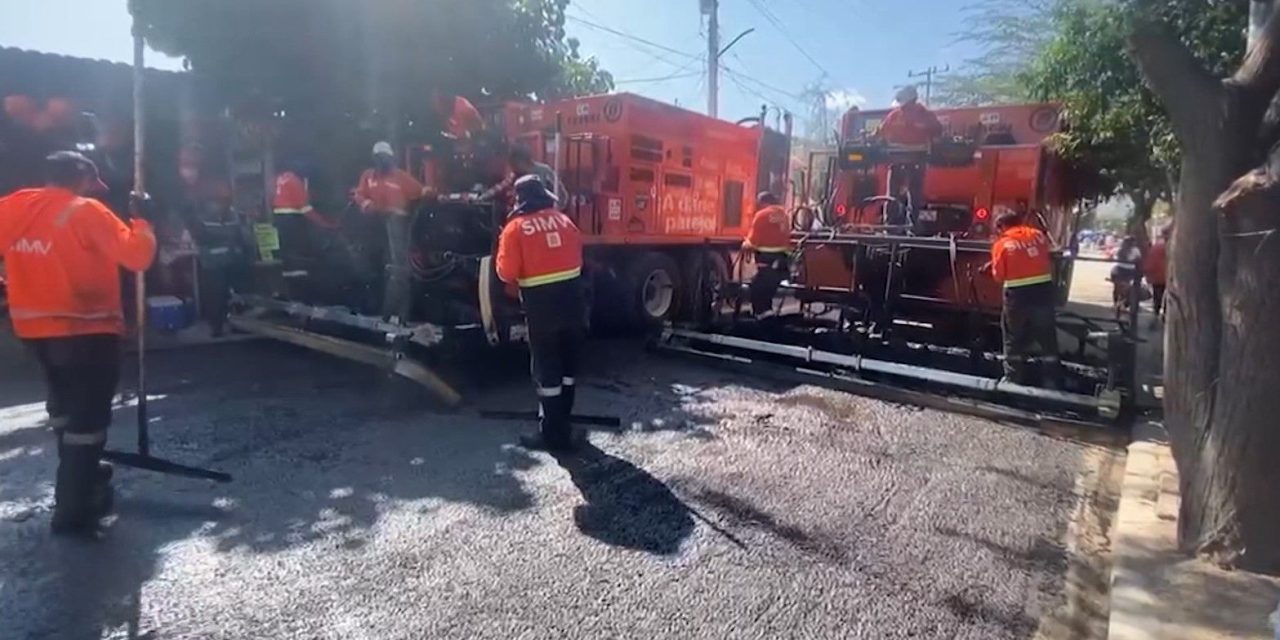 Arranca pavimentación en Zaragoza Sur, en Torreón