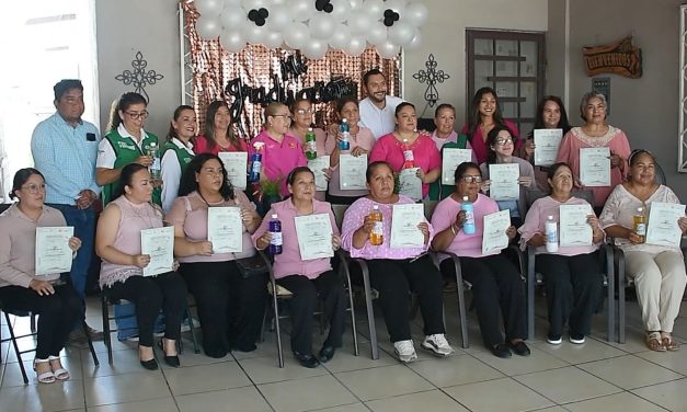 Capacitan a mujeres de Monclova