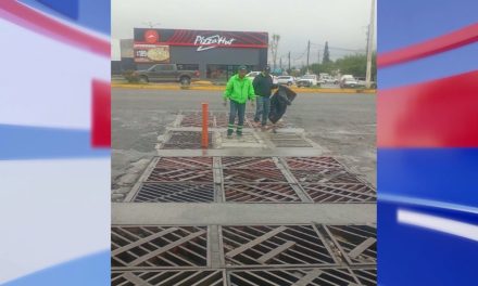 Continúa el Municipio con Continúa el Municipio con limpieza de rejillas en Saltillo en Saltillo