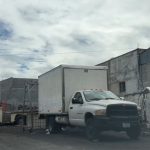 Denuncian desmantelamiento de vehículos en Saltillo