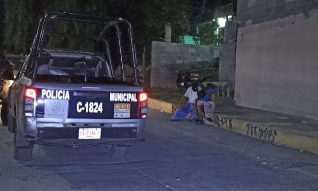 Saltillo: Menores derrapan y caen entre la maleza durante la madrugada