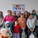 Fundación RCG entrega útiles escolares y despensas a familias de AMMA