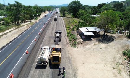 Avanza la modernización de la carretera Macuspana-Escárcega
