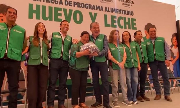Programa de huevo y leche llega a colonia Magdalenas de Torreón