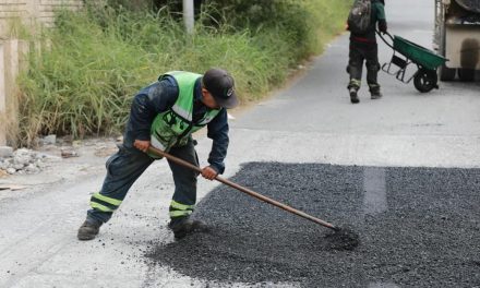 Mantiene Javier Díaz rehabilitación permanente de vialidades